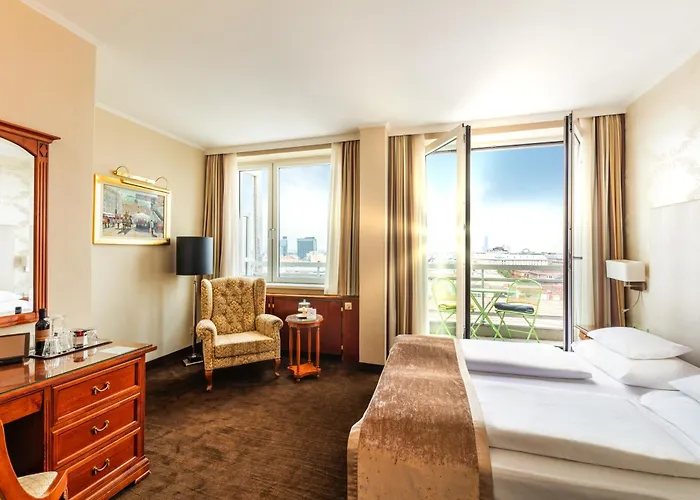 Hotel Am Parkring 4*