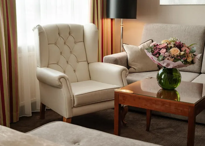 Hotel Am Parkring 4*